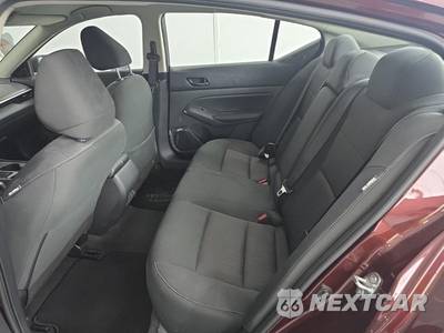 2025 Nissan Altima SV - zdjęcie 10 z 17 - miniatura