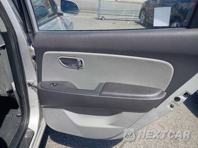 2010 Hyundai Elantra SE Sedan - zdjęcie 19 z 25 - miniatura