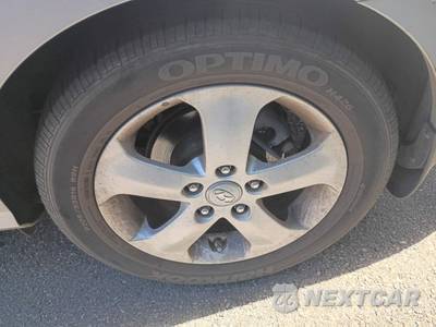 2010 Hyundai Elantra SE Sedan - zdjęcie 24 z 25 - miniatura