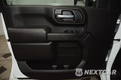 2024 Chevrolet Silverado 3500HD Cab Chassis Work Truck Crew Cab 1WT DRW - zdjęcie 33 z 37 - miniatura