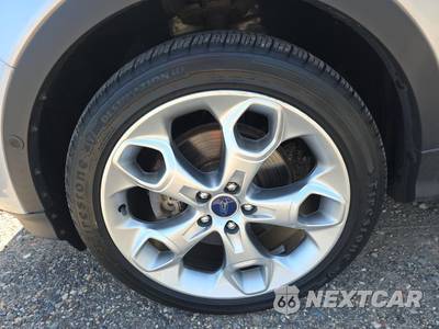 2016 Ford Escape Titanium - zdjęcie 8 z 23 - miniatura