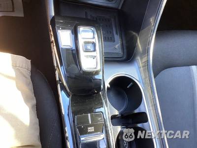 2020 Hyundai Sonata SEL - zdjęcie 27 z 29 - miniatura
