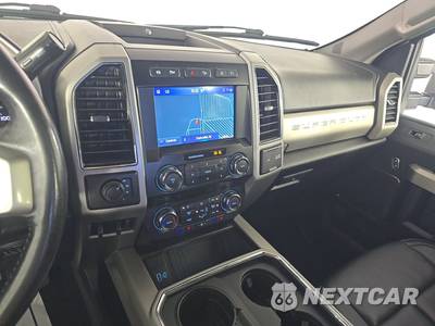 2020 Ford Super Duty F-350 Lariat Crew Cab Long Bed DRW - zdjęcie 11 z 17 - miniatura