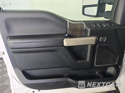 2020 Ford Super Duty F-350 Lariat Crew Cab Long Bed DRW - zdjęcie 9 z 17 - miniatura