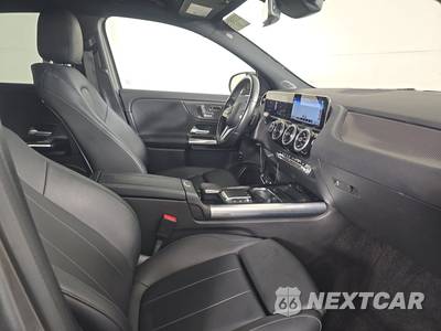 2021 Mercedes-Benz GLA 250 4MATIC - zdjęcie 8 z 17 - miniatura