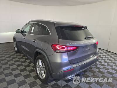 2021 Mercedes-Benz GLA 250 4MATIC - zdjęcie 6 z 17 - miniatura