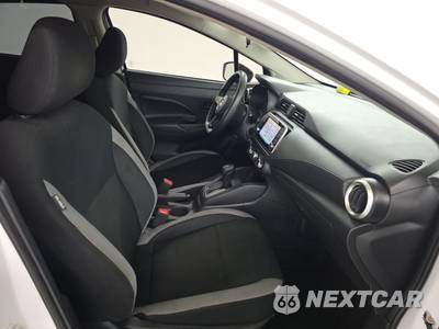 2025 Nissan Versa S - zdjęcie 8 z 39 - miniatura