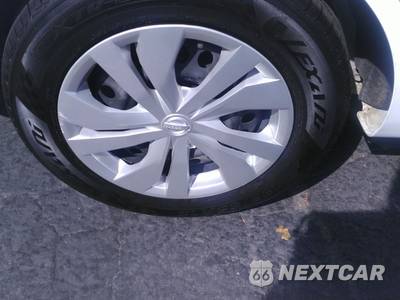 2025 Nissan Versa S - zdjęcie 32 z 39 - miniatura