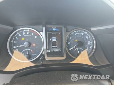 2023 Toyota Tacoma SR5 Crew Cab Medium Bed - zdjęcie 12 z 31 - miniatura