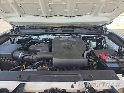 2023 Toyota Tacoma SR5 Crew Cab Medium Bed - zdjęcie 15 z 31 - miniatura