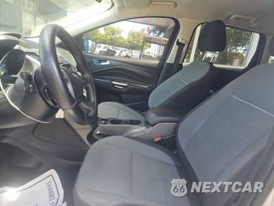 2014 Ford Escape SE - zdjęcie 7 z 31 - miniatura