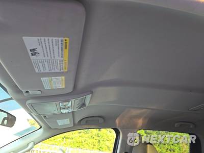 2019 Nissan TITAN SV Crew Cab Short Bed - zdjęcie 18 z 24 - miniatura
