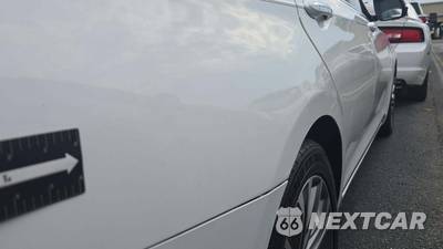 2016 Hyundai Genesis 3.8 Sedan - zdjęcie 31 z 43 - miniatura