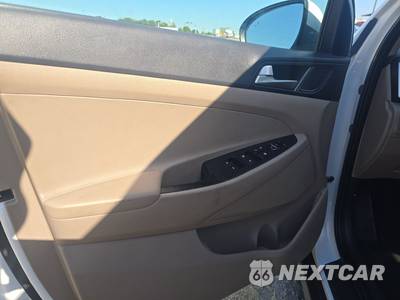 2019 Hyundai Tucson SEL - zdjęcie 9 z 19 - miniatura