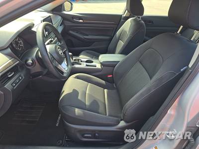 2025 Nissan Altima SV - zdjęcie 7 z 26 - miniatura
