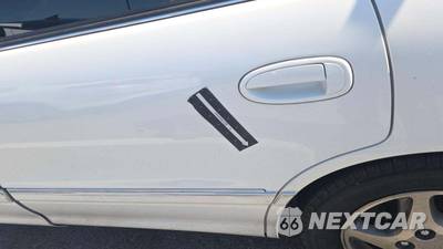 1999 Toyota Avalon XL w/Bench Seats - zdjęcie 38 z 40 - miniatura