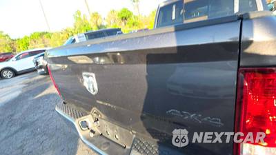 2019 Ram 1500 Classic SLT Crew Cab Medium Bed - zdjęcie 20 z 41 - miniatura
