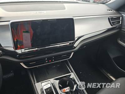 2025 Volkswagen Atlas Cross Sport 2.0T SE w/Technology - zdjęcie 11 z 30 - miniatura