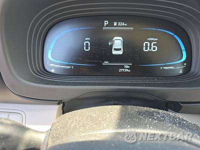 2025 Hyundai Venue SEL - zdjęcie 12 z 27 - miniatura