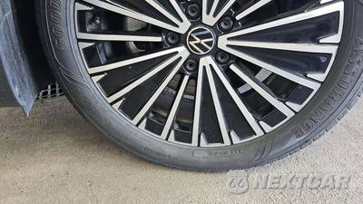 2025 Volkswagen Taos SE - zdjęcie 26 z 33 - miniatura