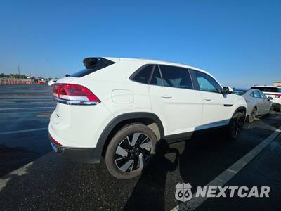 2025 Volkswagen Atlas Cross Sport 2.0T SE w/Technology - zdjęcie 4 z 30 - miniatura