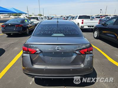 2020 Nissan Versa S - zdjęcie 5 z 35 - miniatura