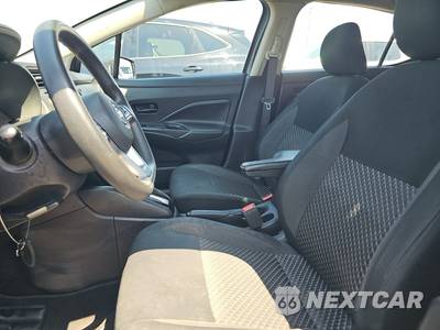2020 Nissan Versa S - zdjęcie 7 z 35 - miniatura