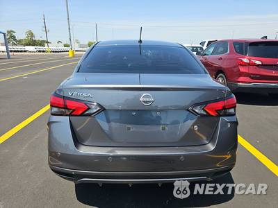 2023 Nissan Versa S - zdjęcie 5 z 23 - miniatura
