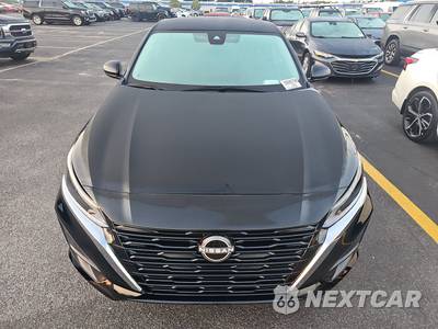 2025 Nissan Altima SV - zdjęcie 2 z 21 - miniatura