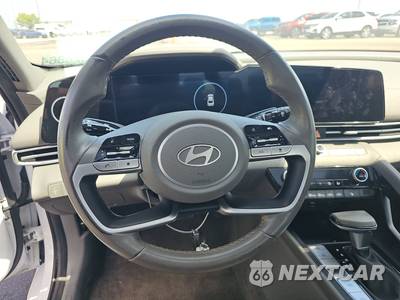 2025 Hyundai Elantra SEL Convenience - zdjęcie 10 z 18 - miniatura