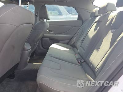 2025 Hyundai Elantra SEL Convenience - zdjęcie 13 z 18 - miniatura