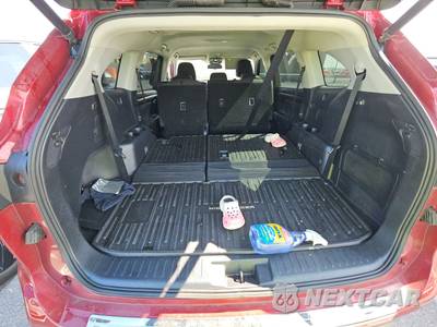 2025 Volkswagen Atlas Cross Sport 2.0T SE w/Technology - zdjęcie 17 z 33 - miniatura