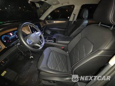 2025 Volkswagen Atlas 2.0T SE w/Technology - zdjęcie 7 z 26 - miniatura