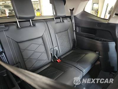 2025 Volkswagen Atlas 2.0T SE w/Technology - zdjęcie 14 z 33 - miniatura