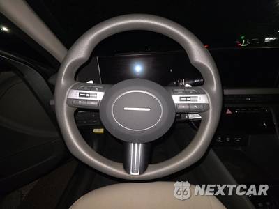 2025 Hyundai Sonata SEL - zdjęcie 10 z 29 - miniatura