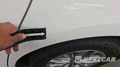 2025 Toyota Sienna LE 8-Passenger 120.5" WB - zdjęcie 30 z 39 - miniatura