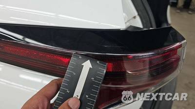 2025 Toyota Sienna LE 8-Passenger 120.5" WB - zdjęcie 34 z 39 - miniatura