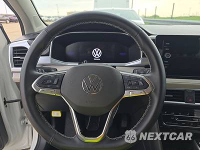 2025 Volkswagen Taos SE - zdjęcie 10 z 21 - miniatura