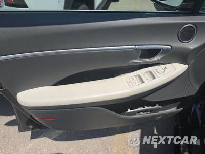 2025 Hyundai Sonata SEL - zdjęcie 9 z 53 - miniatura