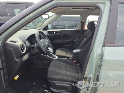 2025 Hyundai Venue SEL - zdjęcie 7 z 27 - miniatura