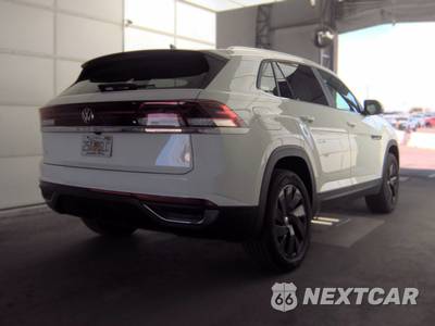 2025 Volkswagen Atlas Cross Sport 2.0T SE w/Technology - zdjęcie 4 z 25 - miniatura