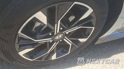 2025 Hyundai Sonata SEL - zdjęcie 24 z 27 - miniatura
