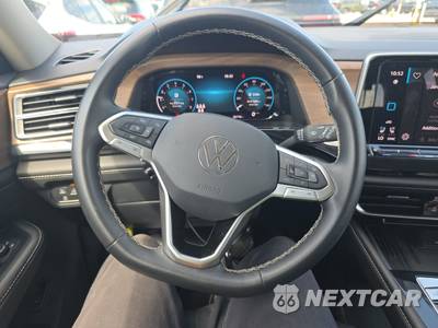 2025 Volkswagen Atlas 2.0T SE w/Technology - zdjęcie 10 z 33 - miniatura