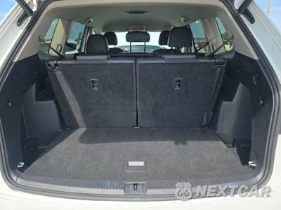 2025 Volkswagen Atlas 2.0T SE w/Technology - zdjęcie 17 z 33 - miniatura