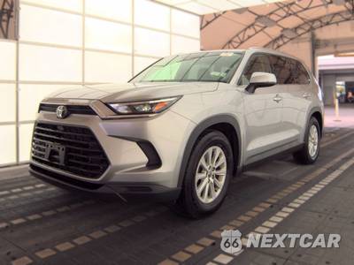 2025 Toyota Grand Highlander XLE - zdjęcie 1 z 29 - miniatura