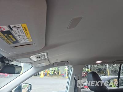 2025 Toyota Grand Highlander XLE - zdjęcie 18 z 29 - miniatura