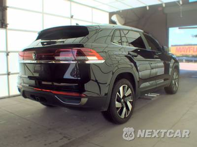 2025 Volkswagen Atlas Cross Sport 2.0T SE w/Technology - zdjęcie 4 z 31 - miniatura