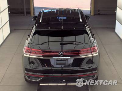 2025 Volkswagen Atlas Cross Sport 2.0T SE w/Technology - zdjęcie 5 z 31 - miniatura