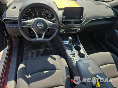 2023 Nissan Altima SV - zdjęcie 12 z 30 - miniatura