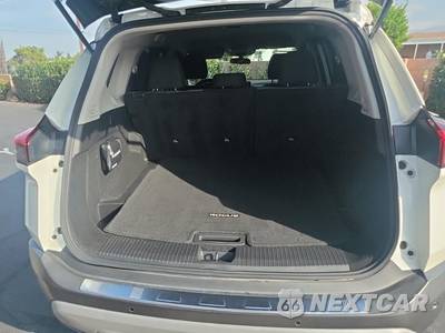 2023 Nissan Rogue SV - zdjęcie 17 z 23 - miniatura